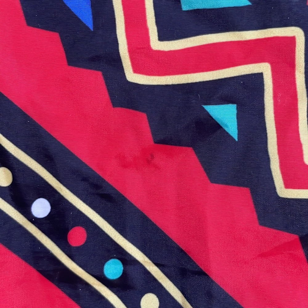 Reason the Label | Unity Red 1980s Maximalist Print Hooded Windbreaker 1/4 Zip - Picture 9 of 12